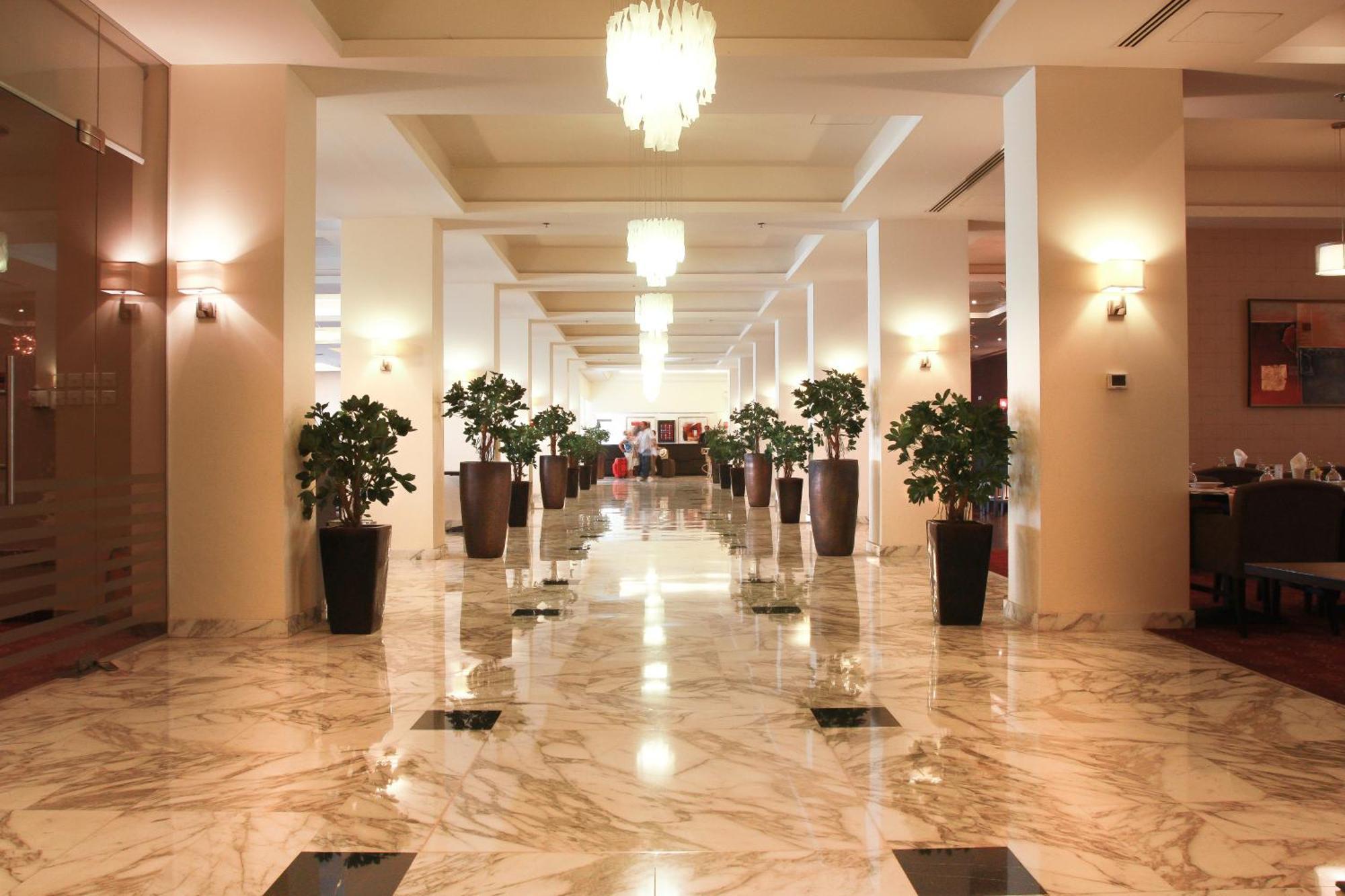 Grand Palace Hotel Amman Exteriör bild